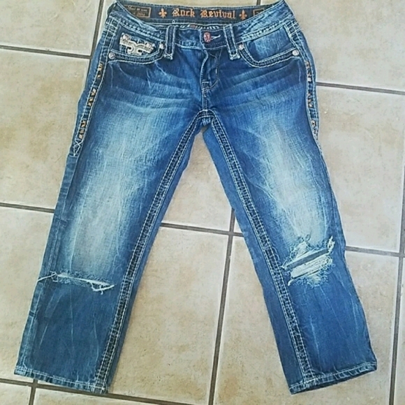 💗Rock Revival💗 distressed Angie Crop - Picture 2 of 8